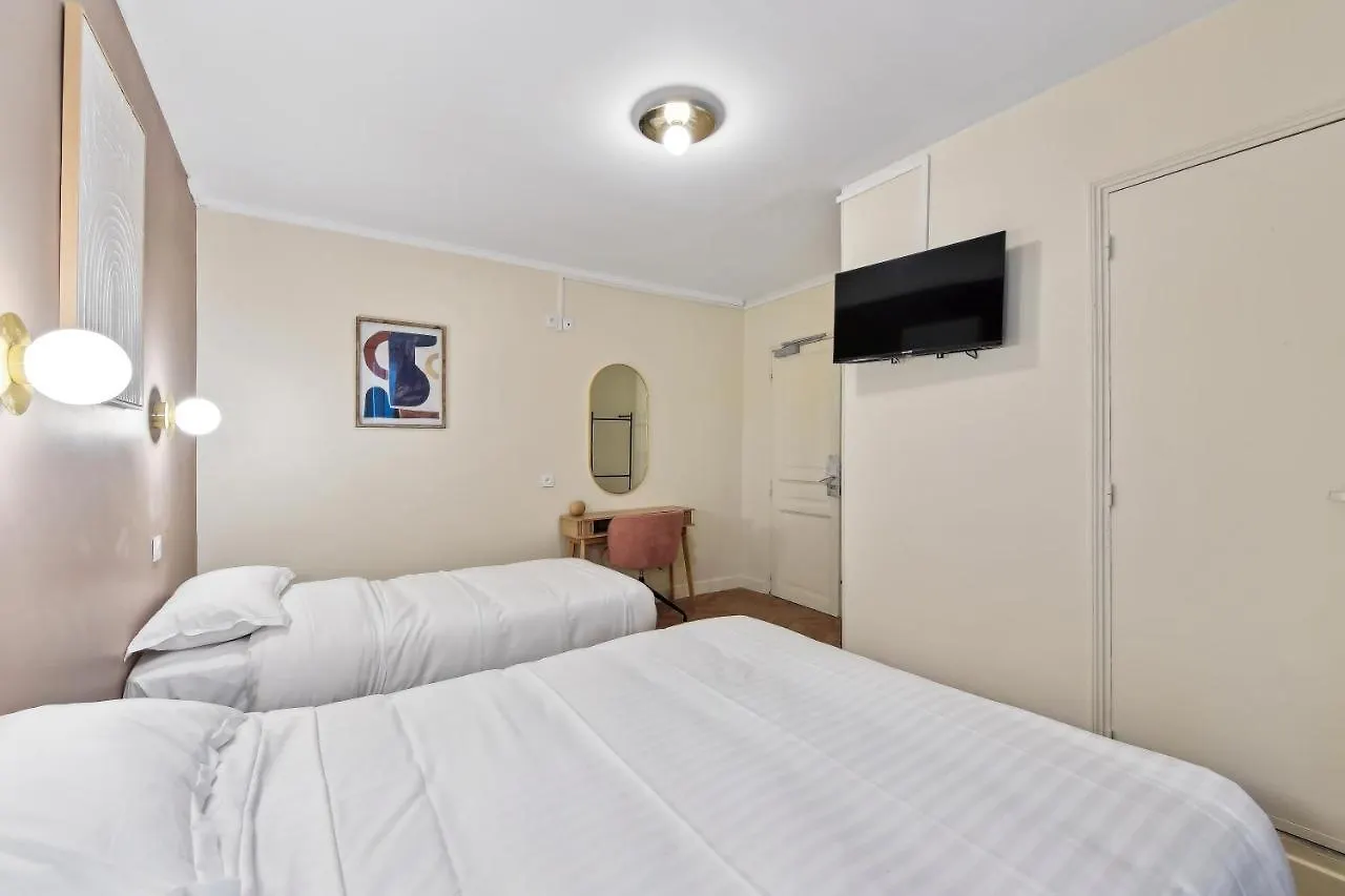 Margot Hotel