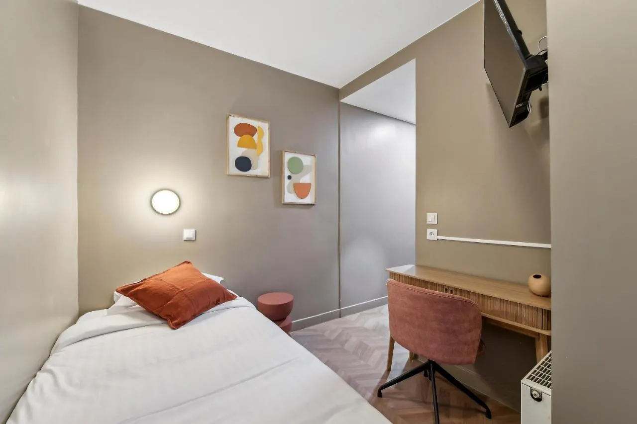 Margot Hotel